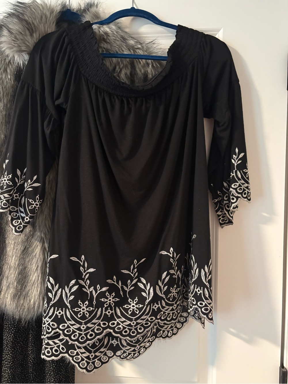 WHBM Bundle - Picture 3 of 5